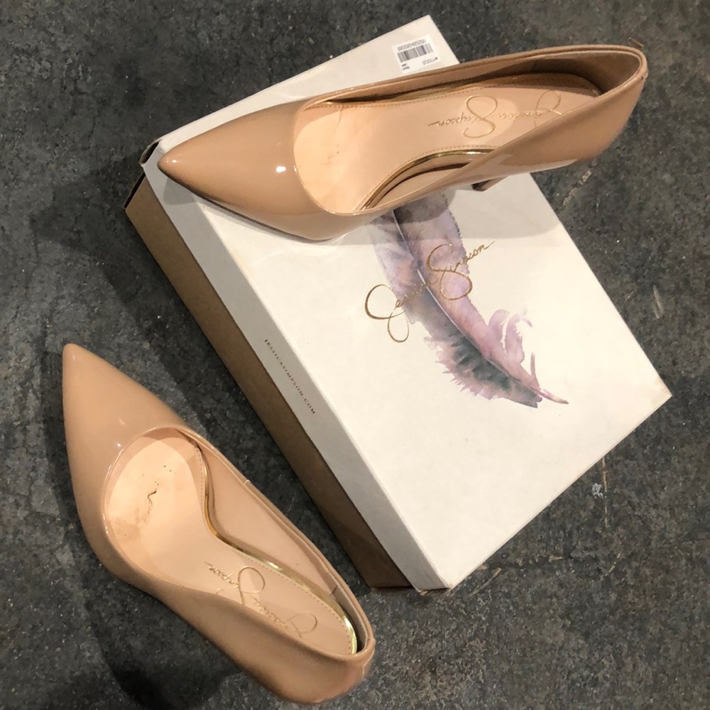 Jessica Simpson Cassani Pumps